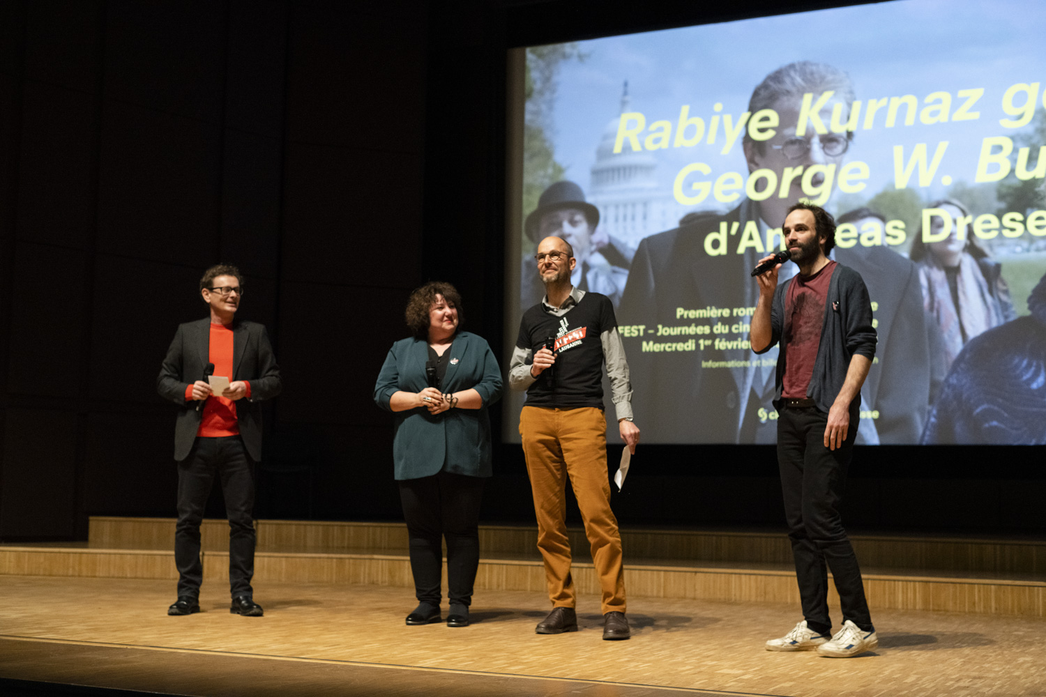 Première romande: <i> Rabiye Kurnaz gegen George W. Bush </i > d'Andreas Dresen