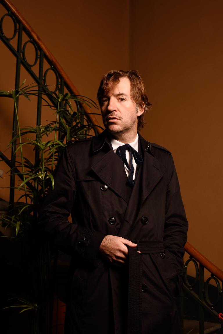 Albert Serra à l'occasion de l'avant-première de son film "Pacifiction" le 9 novembre © Cinémathèque suisse / Mathilda Olmi
