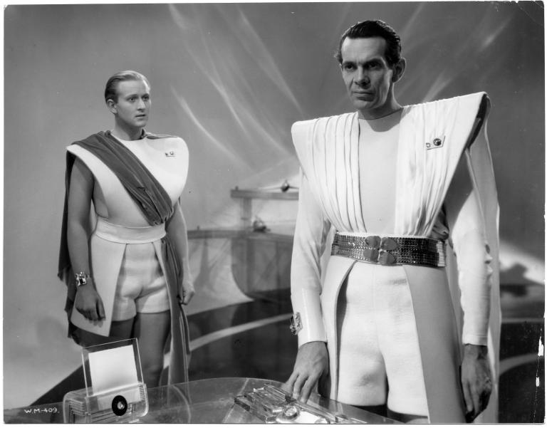 Photo du film de science-fiction Things to come (1936), dans l’exposition consacrée à René Huber, l’habit fait la star », au Museum für Gestaltung de Zurich (2021)