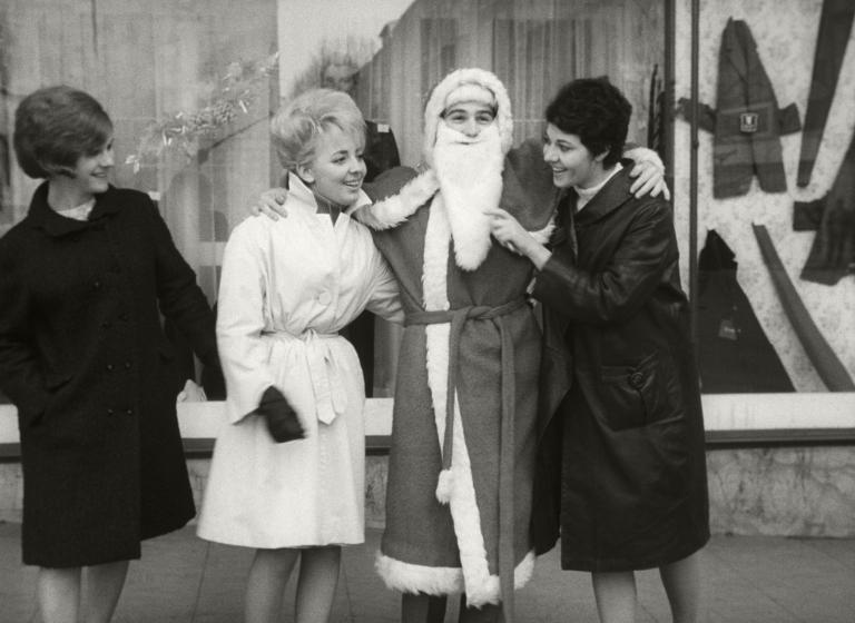 Image Le Père Noël a les yeux bleus