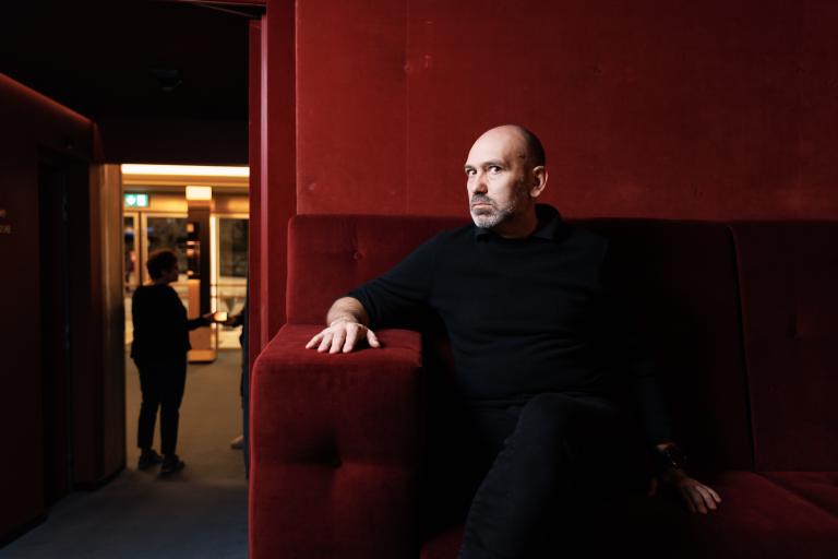 Stefano Savona le 21 mars au Capitole à l'occasion de la projection de son film "Le mura di Bergamo" © Cinémathèque suisse / Pierre-Yves Massot
