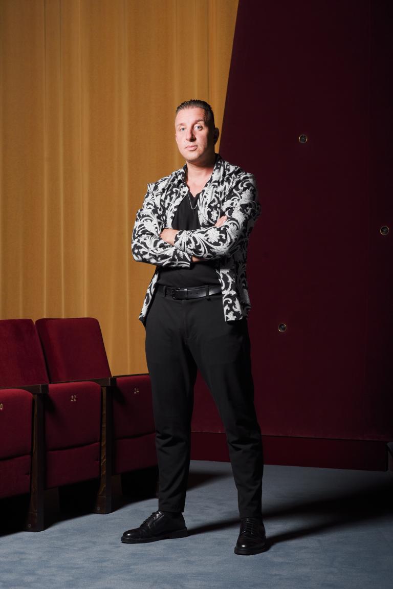 Basil Da Cunha, le 21 juin au Capitole à l'occasion de l'avant-première de son film "Manga D'Terra" © Cinémathèque suisse / Mathilda Olmi