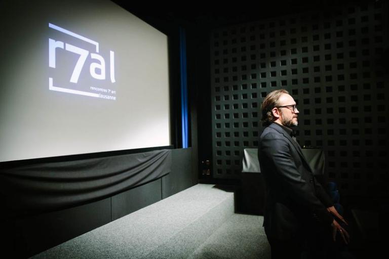 Le journaliste et essayiste Olivier Guez présente "Straw Dogs" de Sam Peckinpah au Cinématographe, le 24.03.18 © Carine Roth