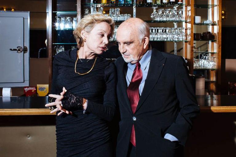 La comédienne Caroline Silhol et le producteur Jean-Louis Livi, venus rendre hommage à Alain Resnais au Capitole, le 20 mars 2014, à l'occasion de l'avant-première de