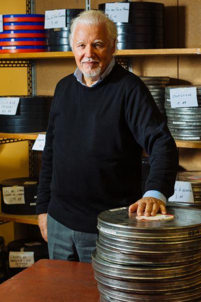 Hervé Dumont lors du vernissage de son ouvrage "Les chevaliers de la table ronde à l'écran: Un mythe à l'épreuve du temps" le 20 novembre au Cinématographe © Samuel Rubio / Cinémathèque suisse