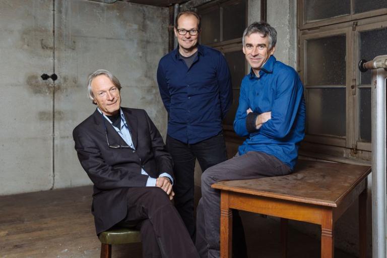 Frédéric Gonseth, producteur, Patrick Tresch,chef opérateur, et le réalisateur Samuel Chalard au Capitole à l'occasion de l'avant-première du documentaire